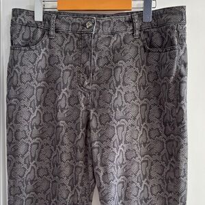 Olsen Mona Slim pants - size M/L US12